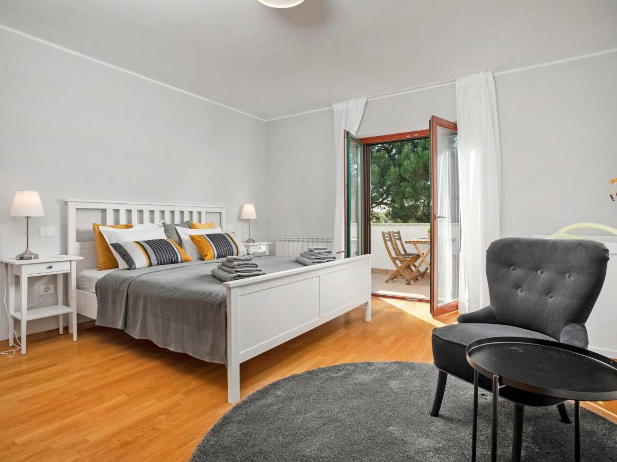 Holiday Home Villa Beach Front By Interhome Savudrija Luaran gambar