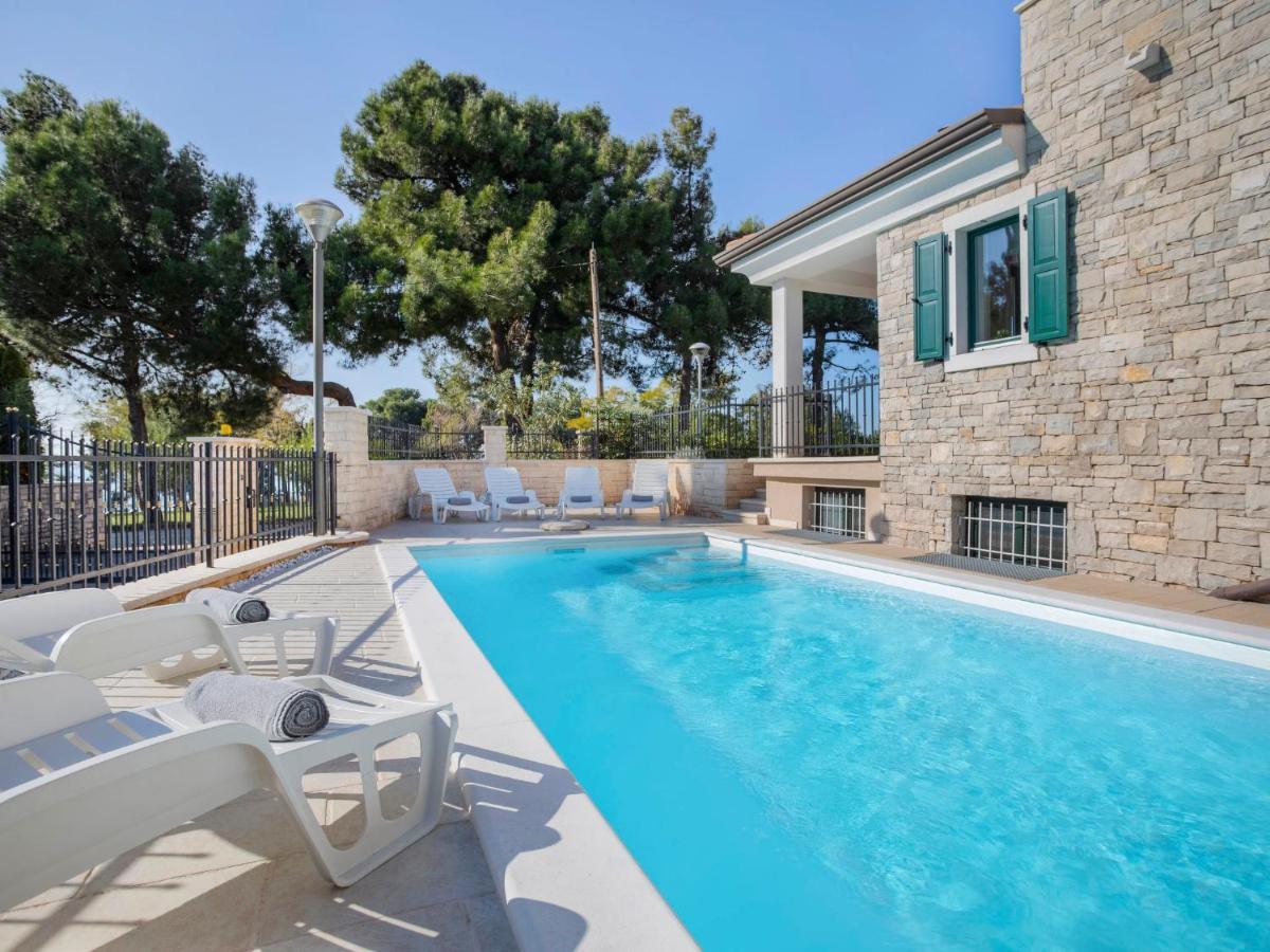 Holiday Home Villa Beach Front By Interhome Savudrija Luaran gambar