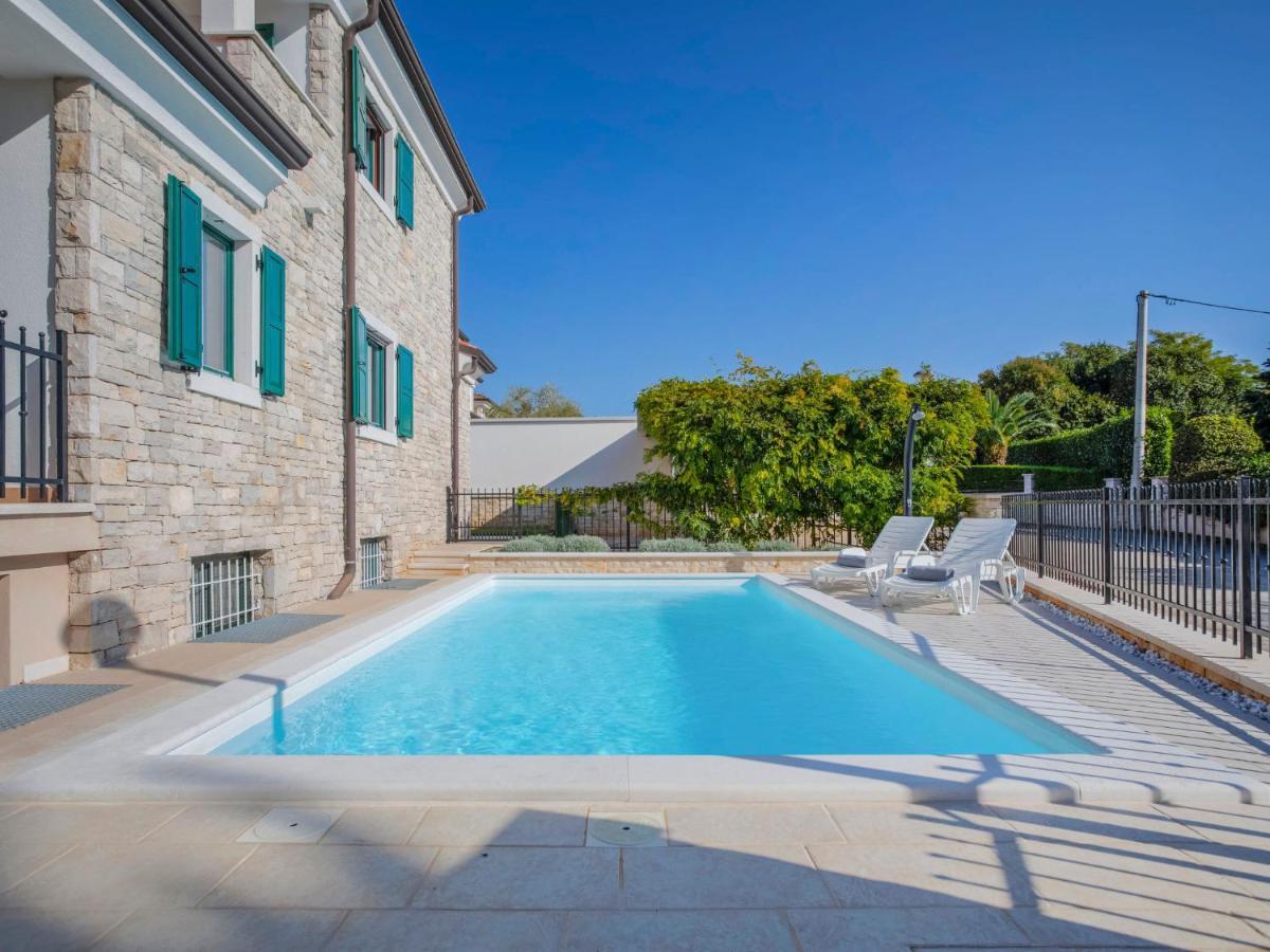 Holiday Home Villa Beach Front By Interhome Savudrija Luaran gambar